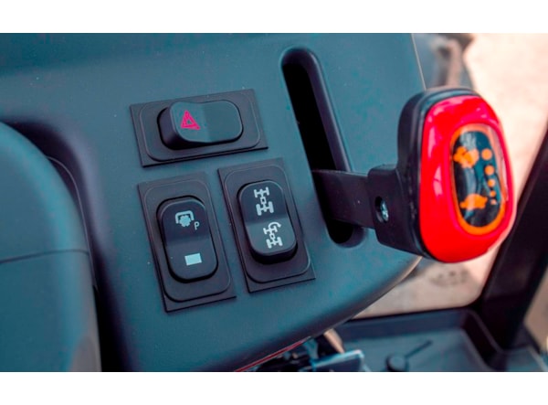 Tractor Kioti DK 5020C-EU, cabina cu AC,transmisie manuala de vanzare